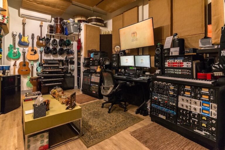 Vitruvian Sound NYC, the studio of Stephen Kurpis at Studio Switch
